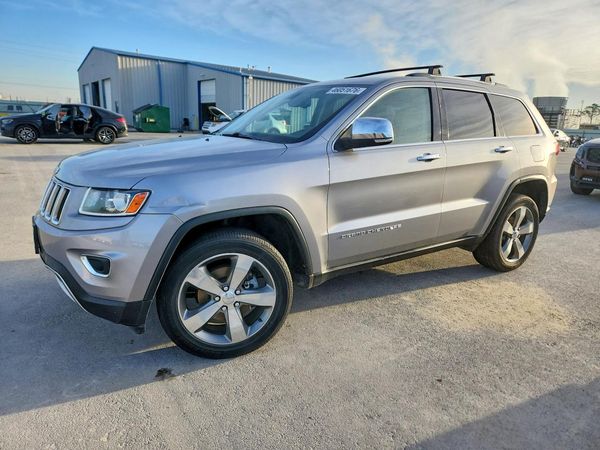 2014 JEEP CHEROKEE Limited — Front 3/4