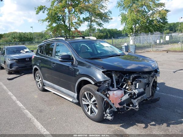 2016 TOYOTA RAV4 XLE — I1