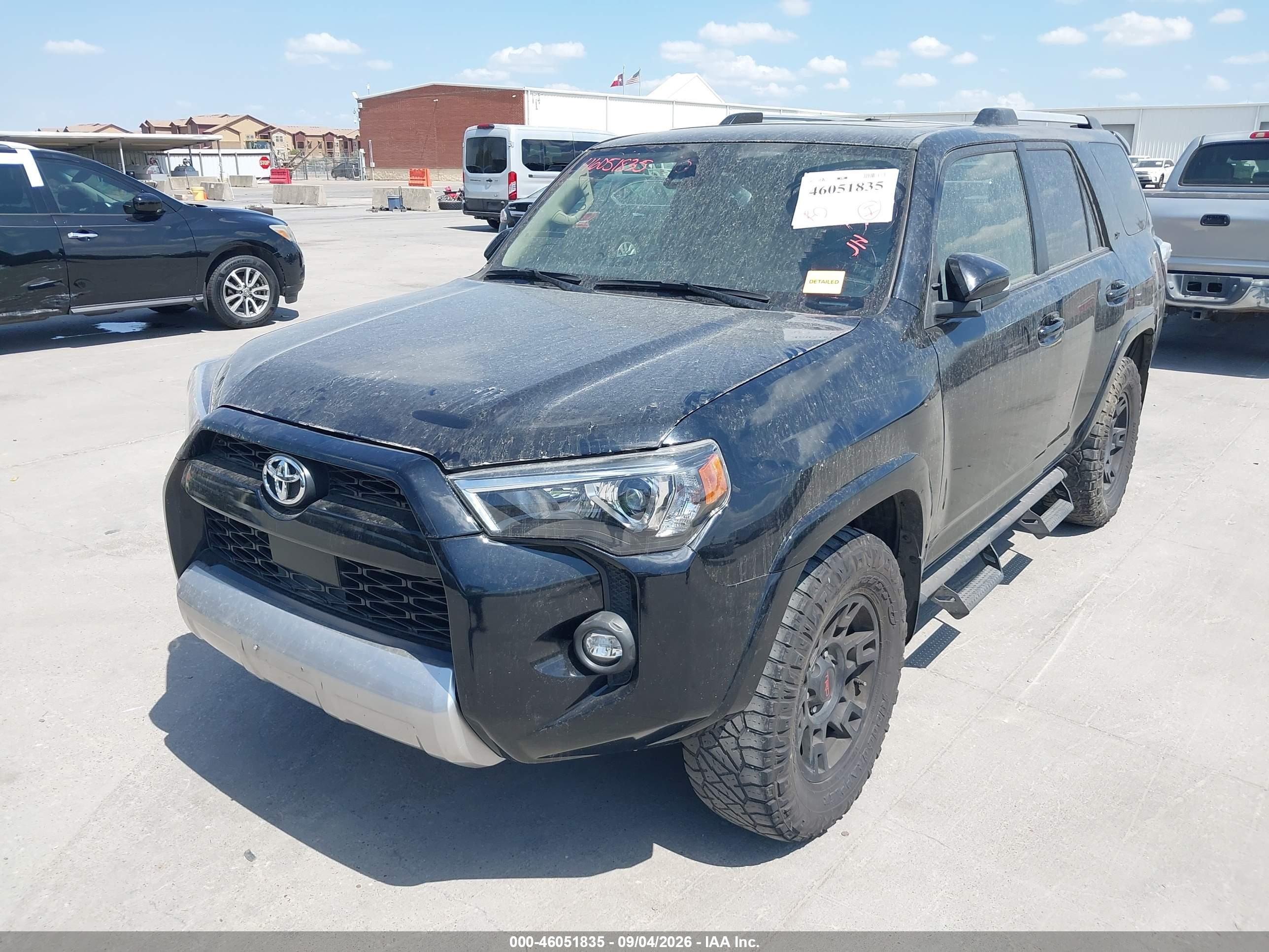 2022 TOYOTA 4RUNNER SR5 PREMIUM — I2