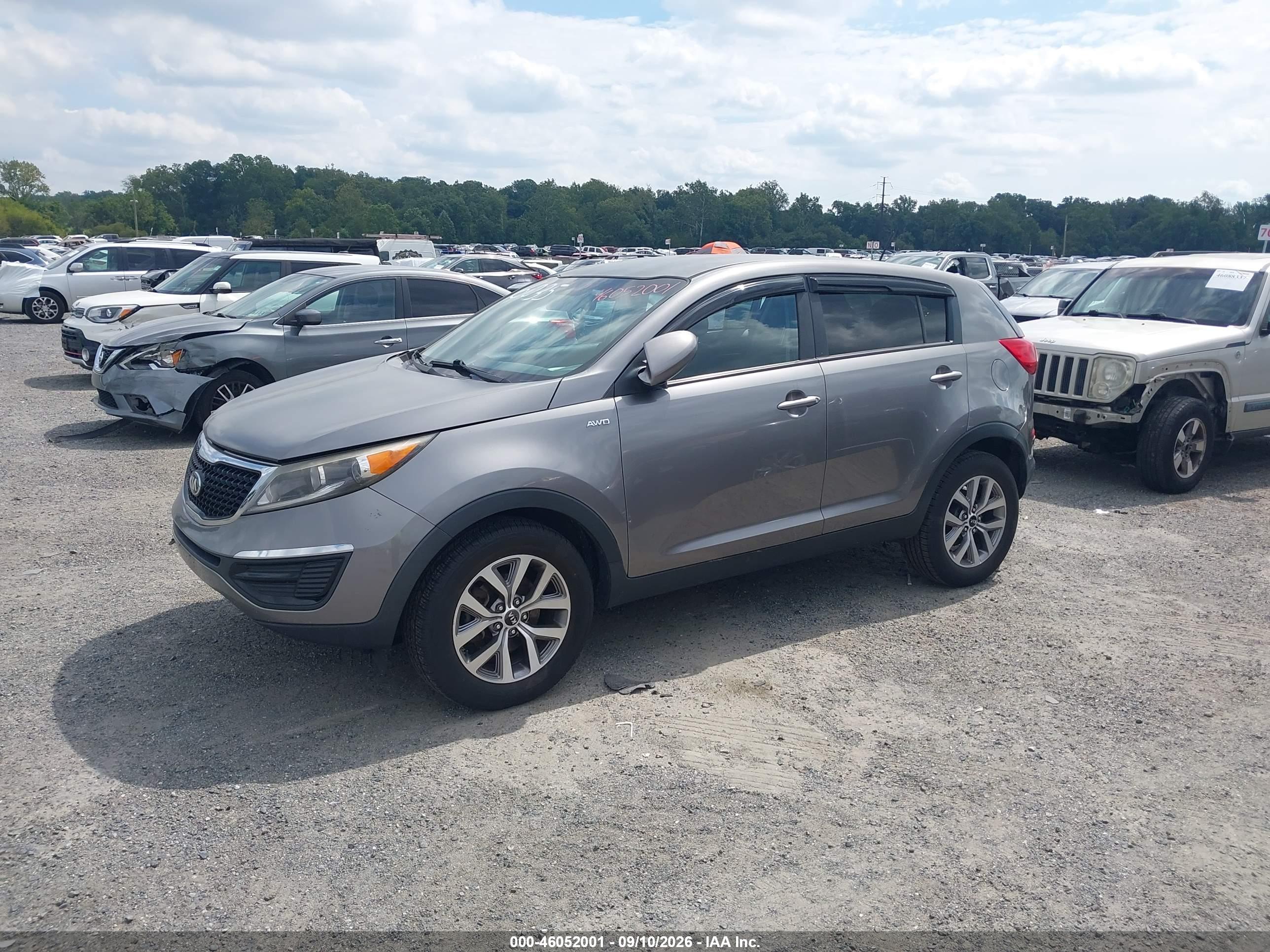 2016 KIA SPORTAGE LX — I2