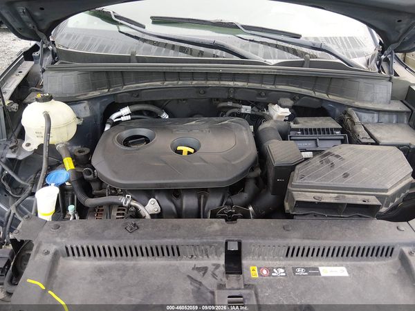 2019 HYUNDAI TUCSON SE — I10