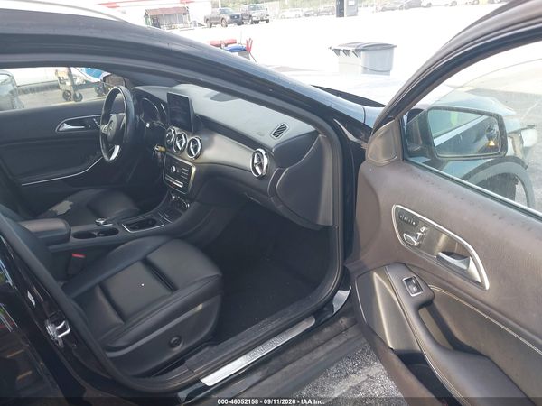 2019 MERCEDES-BENZ GLA 250 GLA250 — I5