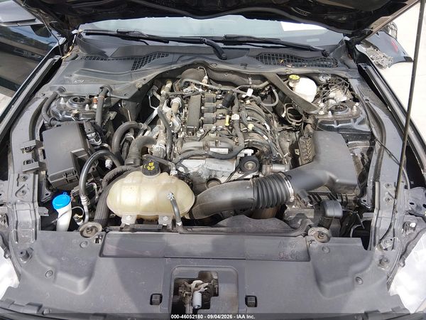 2022 FORD MUSTANG ECOBOOST PREMIUM — I10