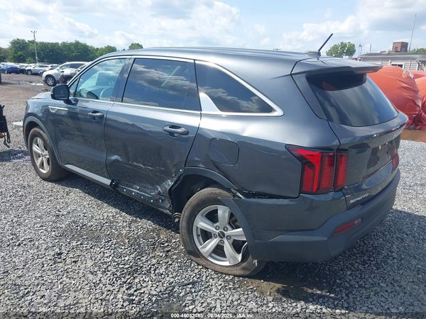 2023 KIA SORENTO LX — I6