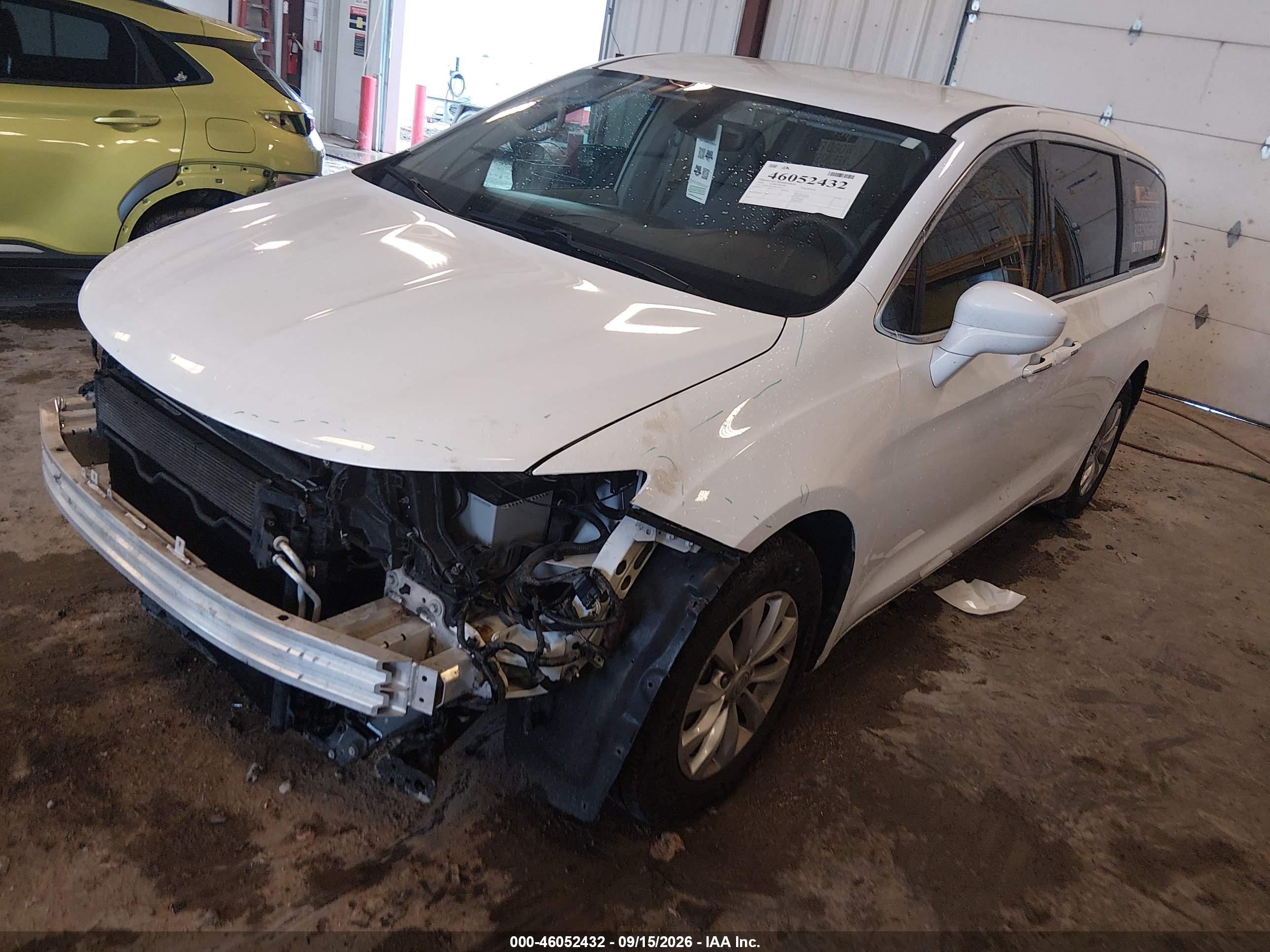 2018 CHRYSLER PACIFICA TOURING PLUS — I2