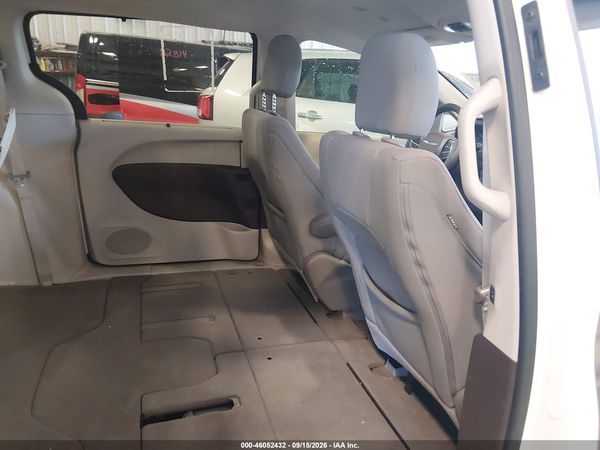 2018 CHRYSLER PACIFICA TOURING PLUS — I8