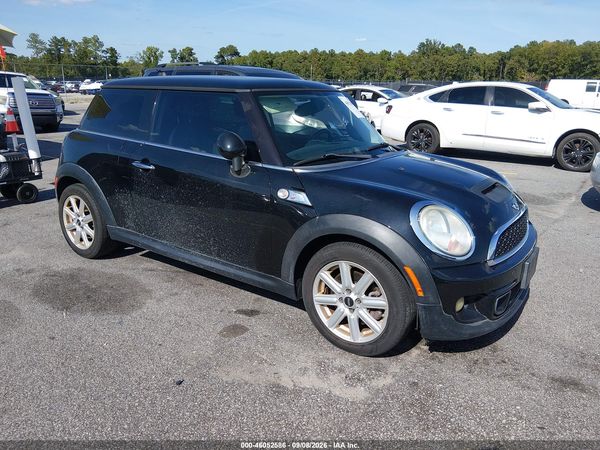 2012 MINI COOPER S