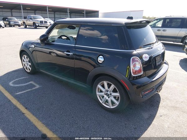 2012 MINI COOPER S