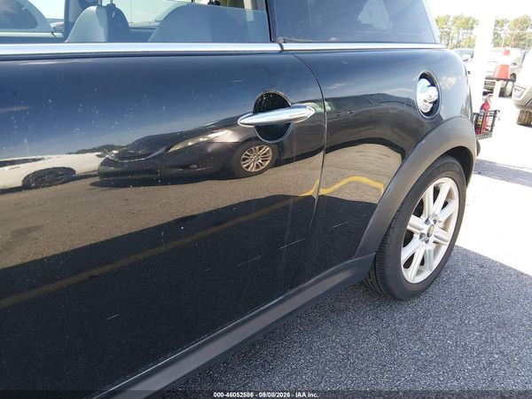 2012 MINI COOPER S