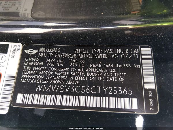 2012 MINI COOPER S