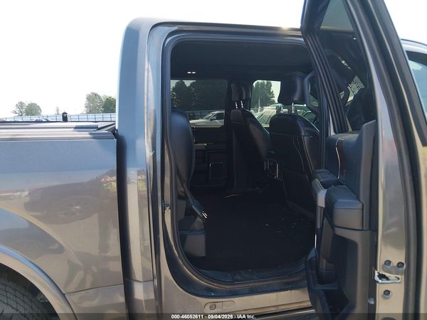 2017 FORD F-150 PLATINUM