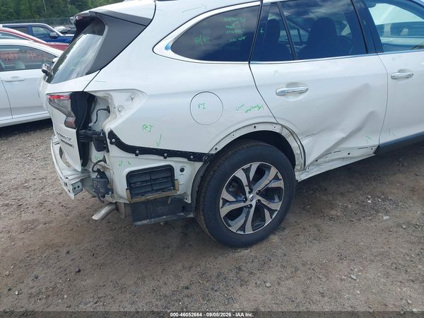 2022 SUBARU OUTBACK TOURING XT — I154