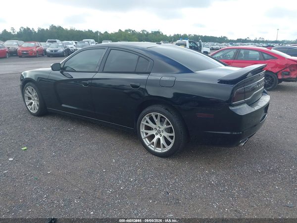 2013 DODGE CHARGER SXT