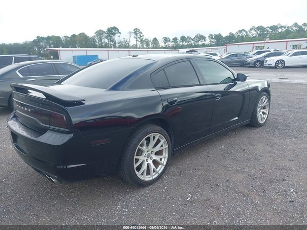 2013 DODGE CHARGER SXT