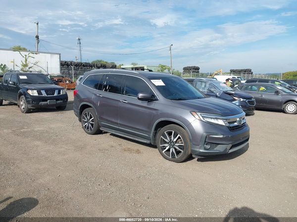 2020 HONDA PILOT AWD TOURING 8 PASSENGER — I1
