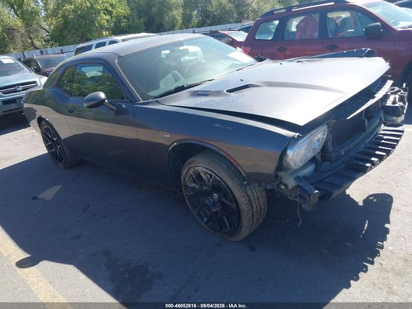 2014 DODGE CHALLENGER R/T — I1