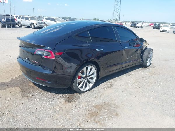 2018 TESLA MODEL 3 LONG RANGE/PERFORMANCE — I4
