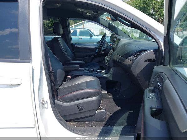 2017 DODGE GRAND CARAVAN GT — I5