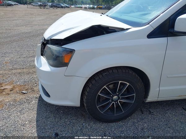 2017 DODGE GRAND CARAVAN GT — I152