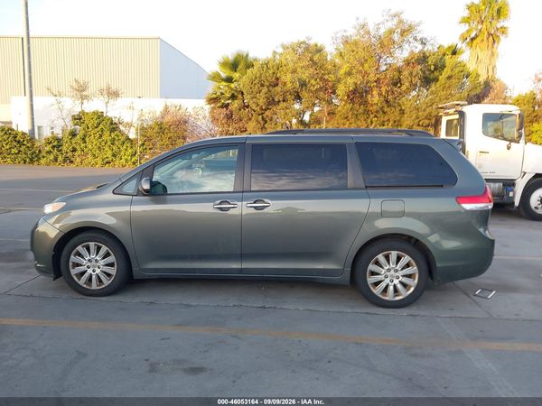 2012 TOYOTA SIENNA LIMITED 7 PASSENGER
