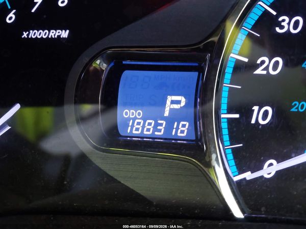 2012 TOYOTA SIENNA LIMITED 7 PASSENGER
