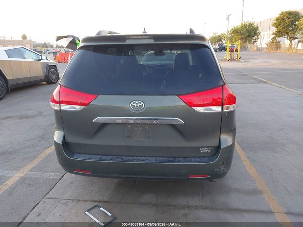 2012 TOYOTA SIENNA LIMITED 7 PASSENGER