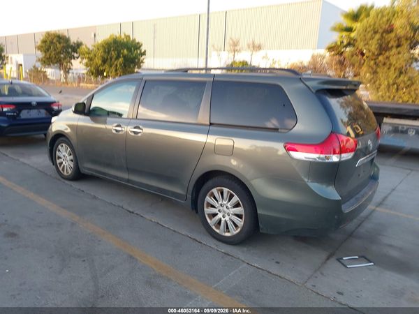 2012 TOYOTA SIENNA LIMITED 7 PASSENGER