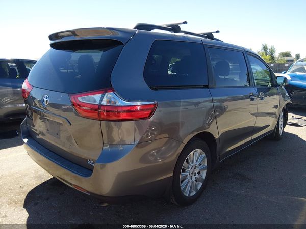 2015 TOYOTA SIENNA LE 7 PASSENGER — I4