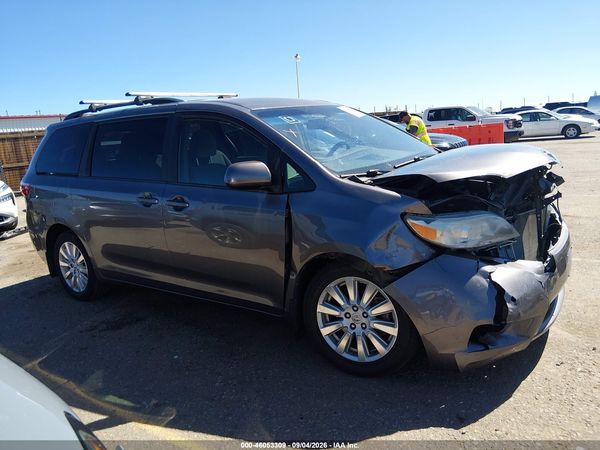 2015 TOYOTA SIENNA LE 7 PASSENGER — I116