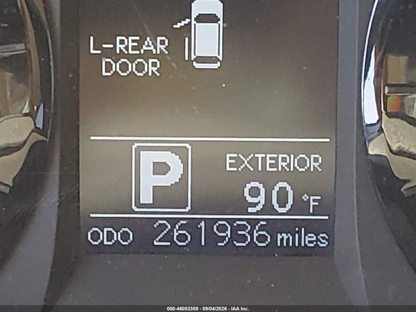 2015 TOYOTA SIENNA LE 7 PASSENGER — I118