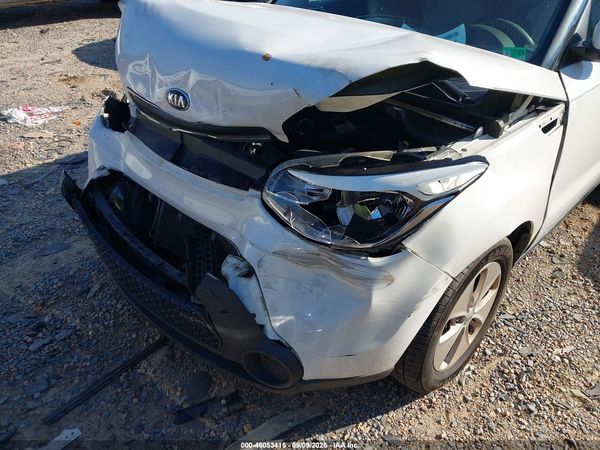 2016 KIA SOUL Plus — I6