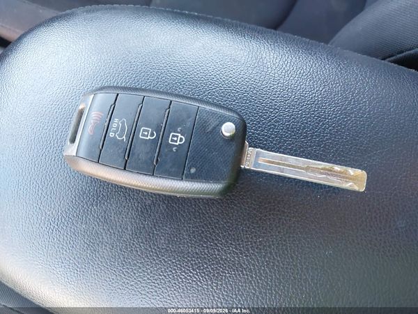 2016 KIA SOUL Plus — I11