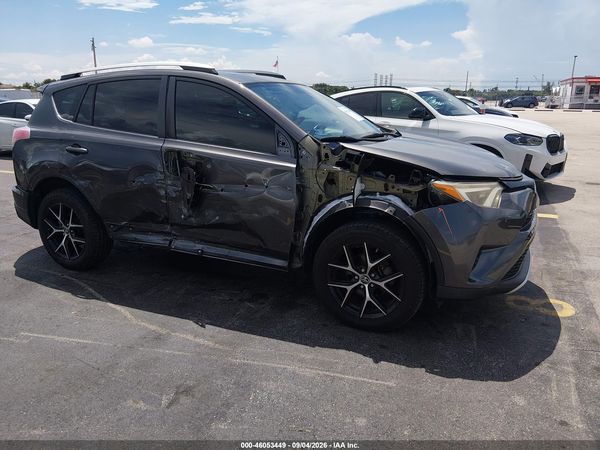 2016 TOYOTA RAV4 SE — I1