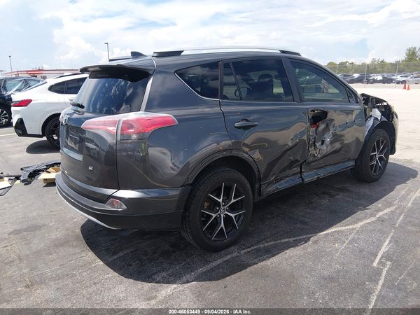 2016 TOYOTA RAV4 SE — I4