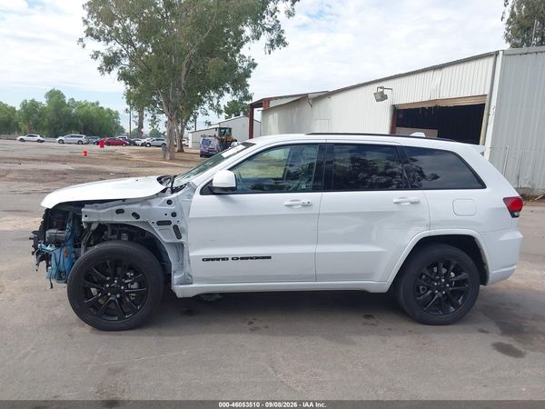 2020 JEEP GRAND CHEROKEE ALTITUDE 4X2 — I117