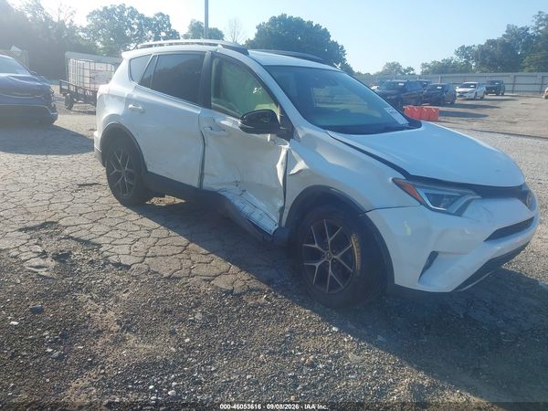 2017 TOYOTA RAV4 SE — I1