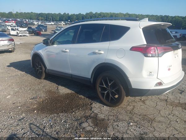 2017 TOYOTA RAV4 SE — I3