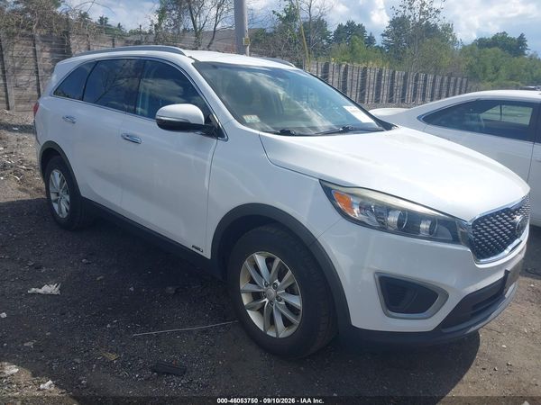 2017 KIA SORENTO 2.4L LX — I1