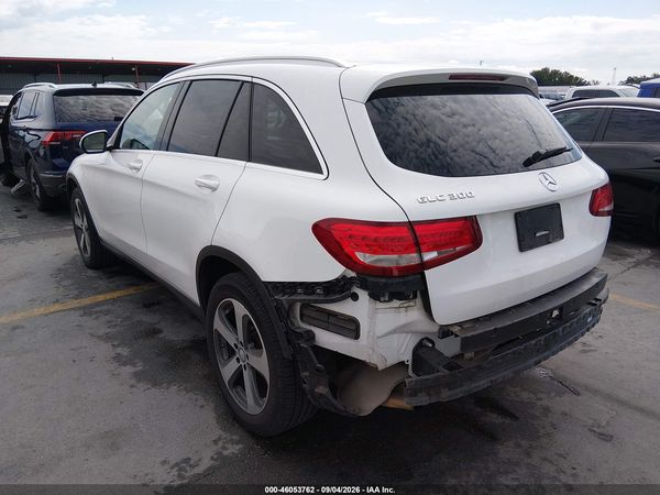 2017 MERCEDES-BENZ GLC 300 GLC300 — I3