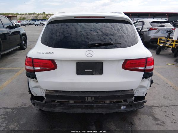 2017 MERCEDES-BENZ GLC 300 GLC300 — I119