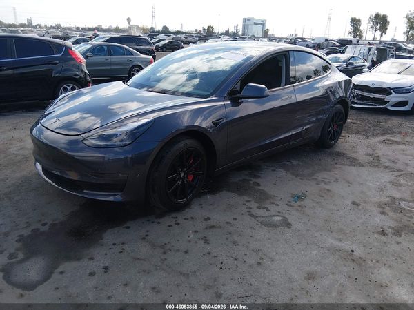 2023 TESLA MODEL 3 — I2