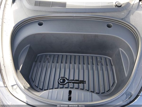 2023 TESLA MODEL 3 REAR-WHEEL DRIVE — I10
