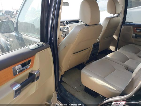 2012 LAND ROVER LR4 HSE LUX — I8