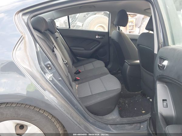 2016 KIA FORTE LX — I8