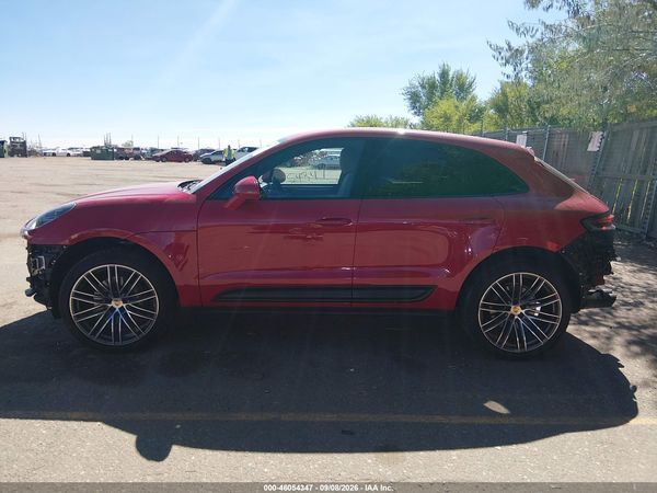 2024 PORSCHE MACAN T — I117