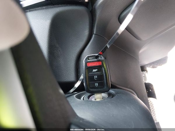 2018 HONDA CR-V LX — I11