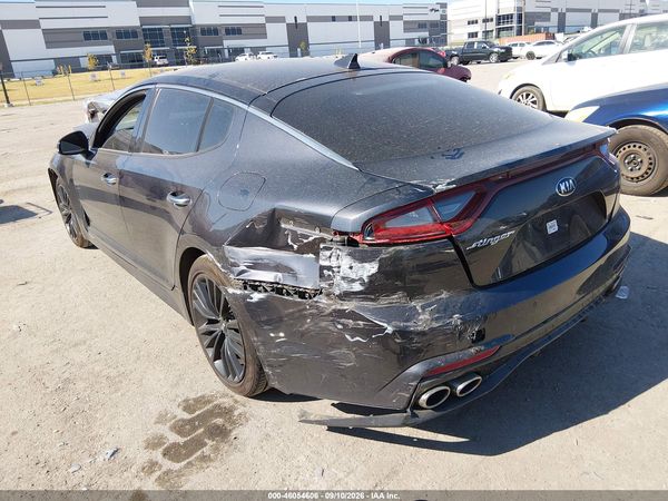 2019 KIA STINGER Base — I3