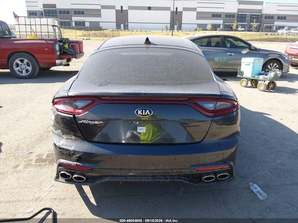 2019 KIA STINGER Base — I119