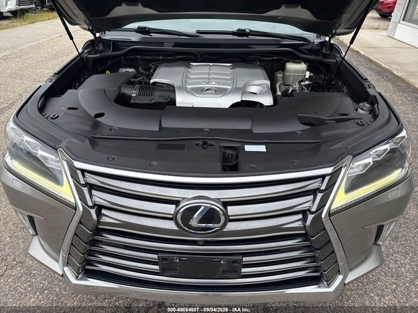 2016 LEXUS LX 570