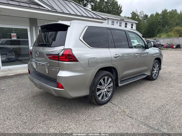 2016 LEXUS LX 570